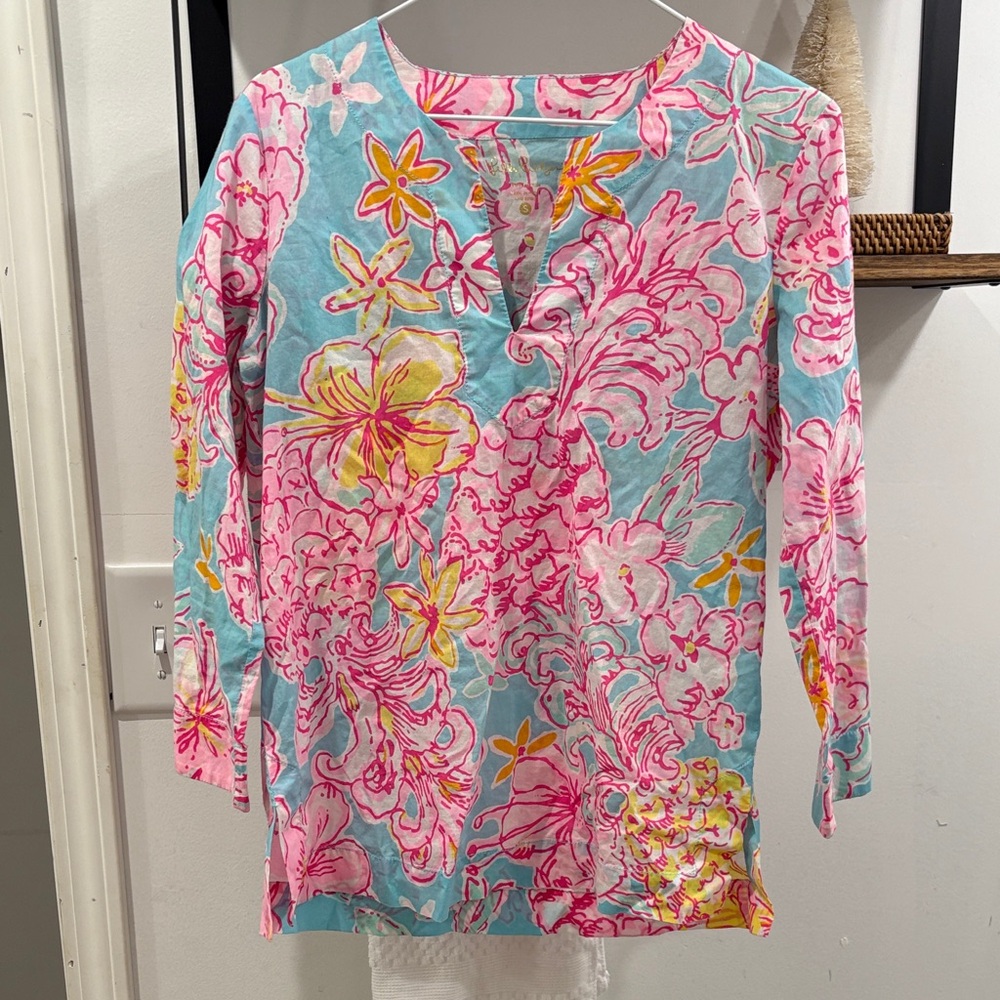 Lilly Pulitzer Vibrant Floral Blouse in Pink, Blue, and Yellow